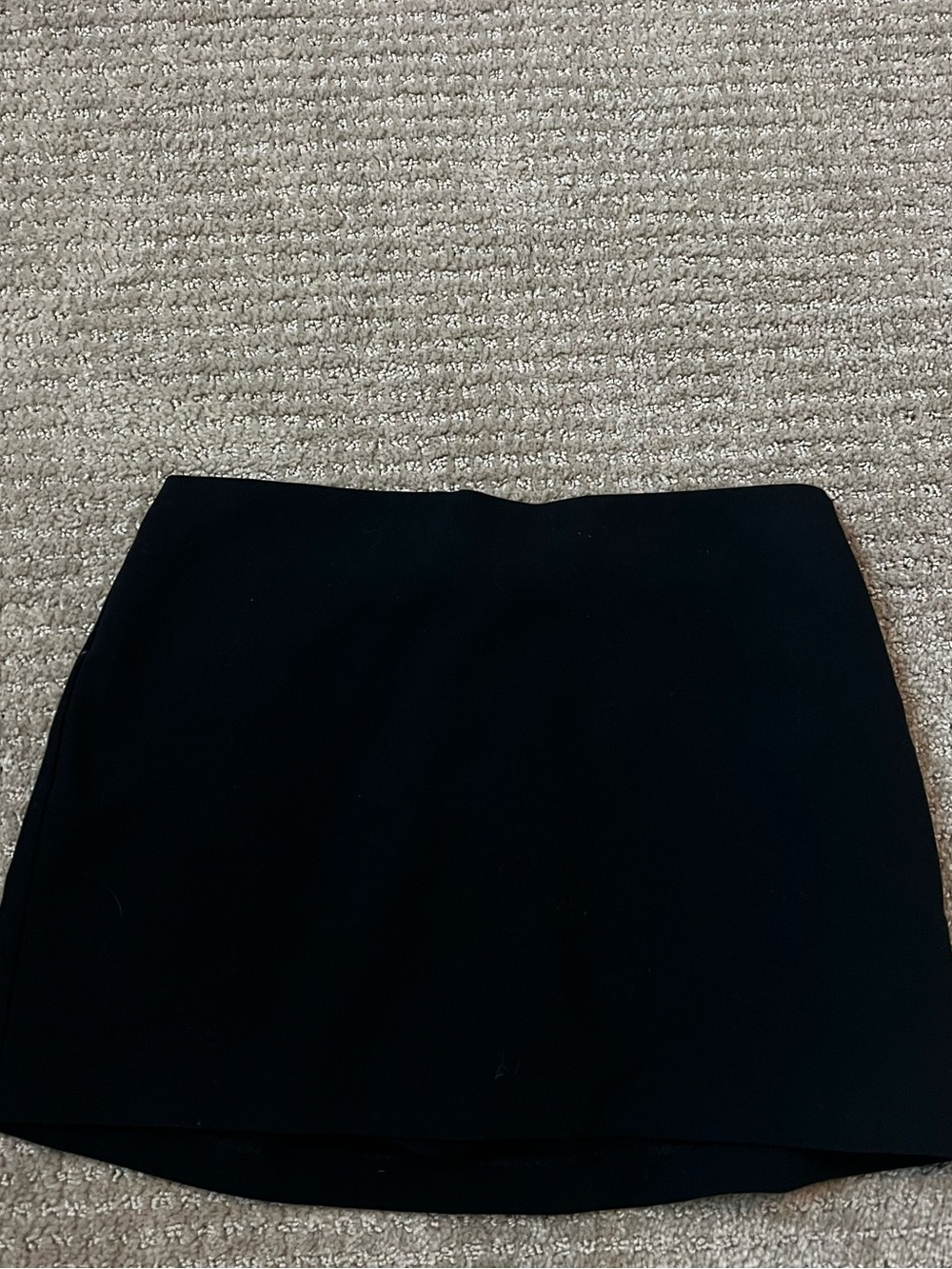 Abercrombie and Fitch Women’s Mini Skort